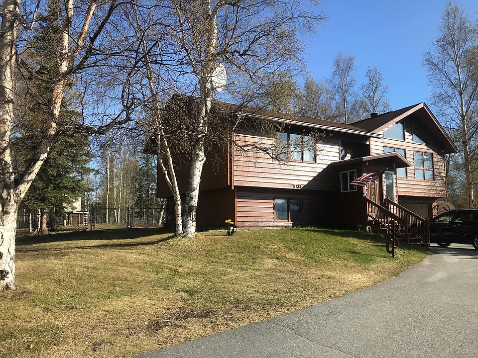 2nd image of 3133 E Whispering Woods Dr