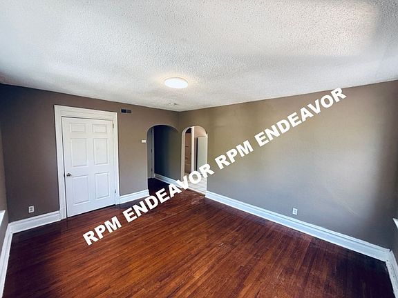 4th image of 5454 N Kingshighway Blvd #2