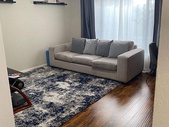 3rd image of 409 26th Ave #3