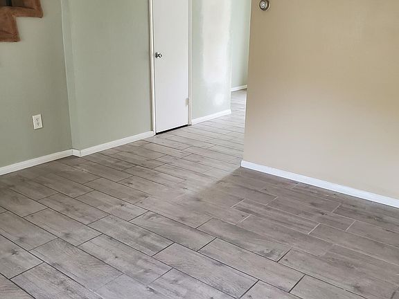 3rd image of 1606 Naomi St #3