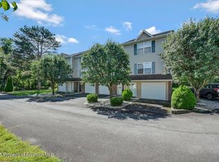 206 Parkedge Ln #D, Scranton, PA