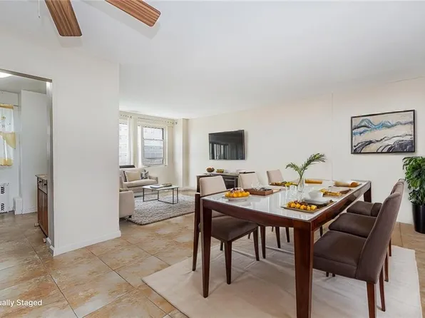 2928 West 5th Street image 8 of 20