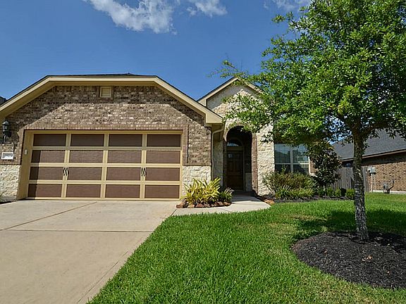2nd image of 19114 Cannon Hills Ln
