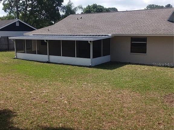 3rd image of 1767 Arbor Dr S