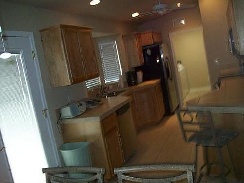 3rd image of 3543 Surf Ln