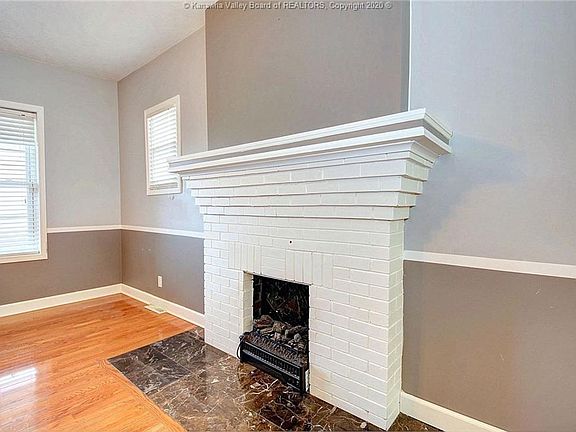 3rd image of 106 Henson Ave