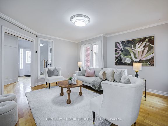 5th image of 611 Chiron Cres