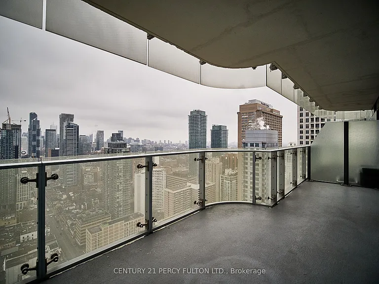 1 Bloor St E #3605 — Photo 18