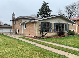 5368 W 89th St, Oak Lawn, IL 60453