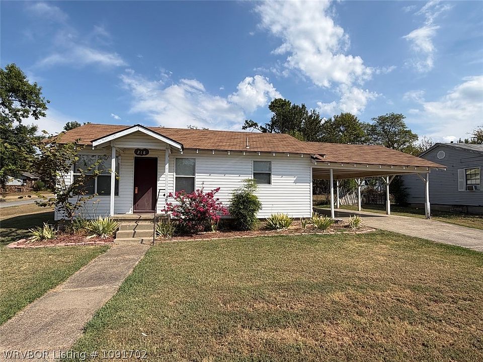 1st image of 218 Maple Shade Rd