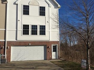 1263 SE Village View Ln, Ankeny, IA 50021