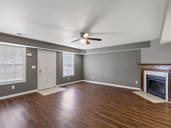 5th image of 102 Homestead Dr