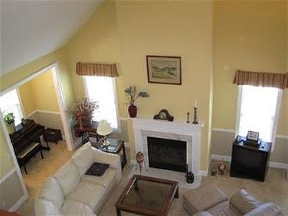 2nd image of 104 Trailhead Ln