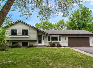 7330 Berkshire Way, Maple Grove, MN 55311