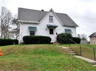 8 Boston Post Rd, Waterford, CT 06385