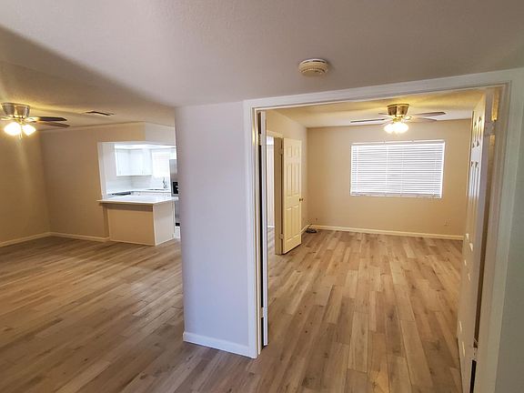 3rd image of 10418 W Calle De Plata