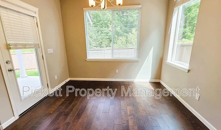 2122 SW Nautical St — Photo 5
