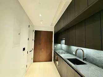 Rented by BARNES New York