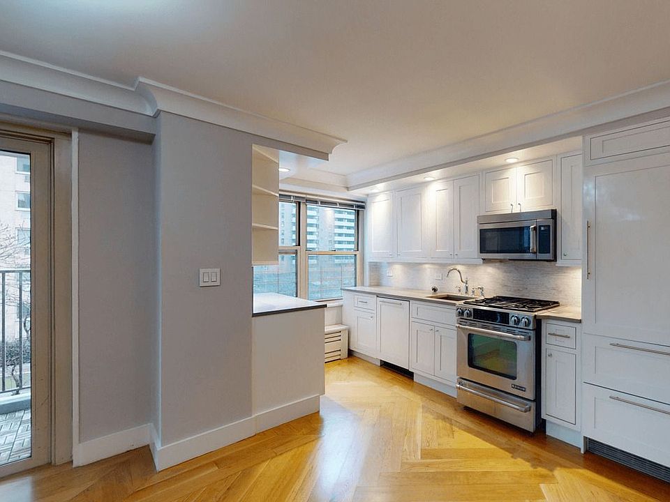 1st image of 50 W 93rd St #505D