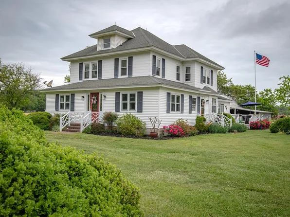 4433 Wilsonia Neck Dr, Machipongo, VA 23405