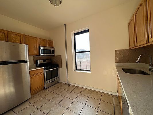 3rd image of 3248 30th St APT C5