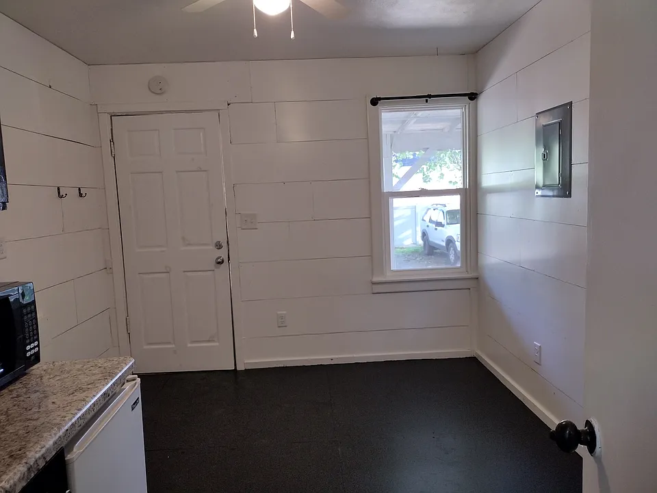 10834 Northland Dr NE #6