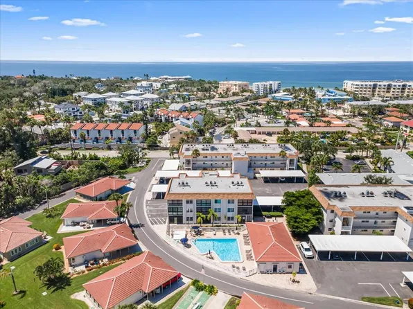 110 Vista Hermosa Cir APT 106B, Sarasota, FL 34242