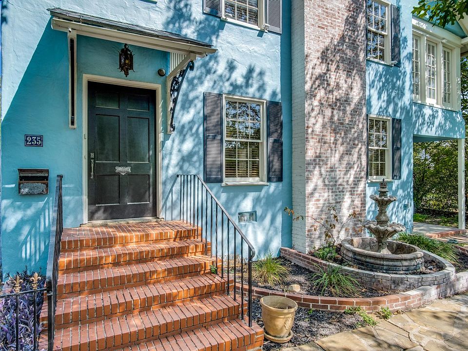 1st image of 235 E Huisache Ave #1303