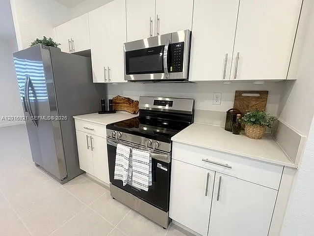1137 SE 2nd Ter — Photo 8