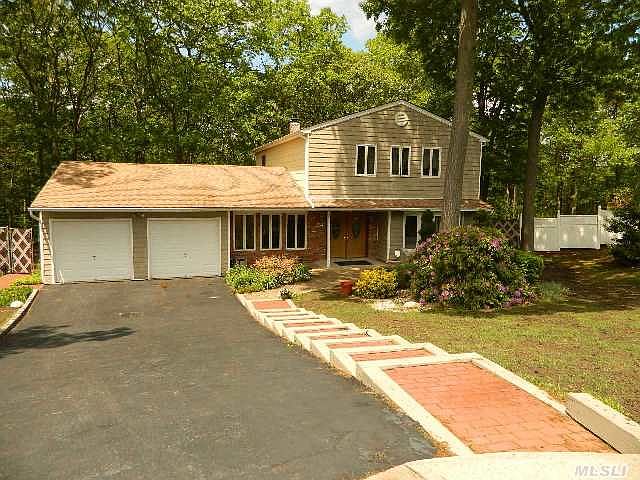 1st image of 24 Natalie Ct