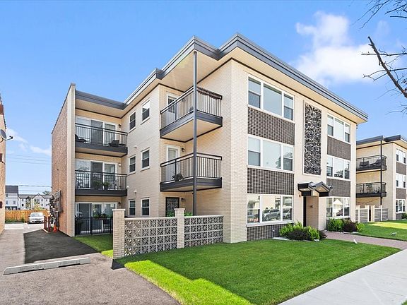 3rd image of 3045 Paris Ave APT 303