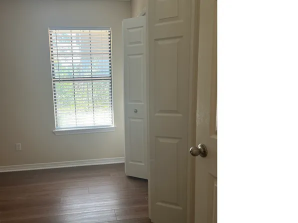 9916 Guidy Ln #502, Pensacola, FL 32514