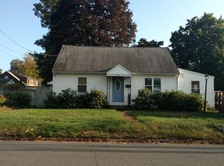 67 Lang St, Springfield, MA 01104