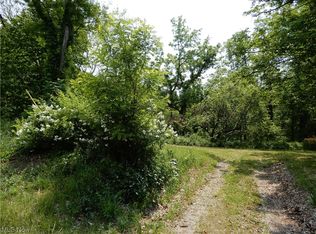 S Ridge Rd, Madison, OH 44057