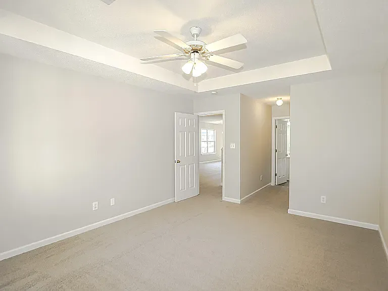 4531 Derryclare Ln — Photo 23