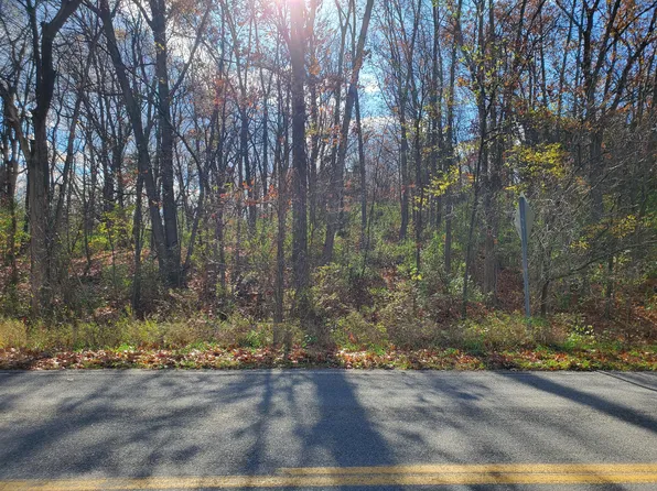 559 S Payne Lake Rd, Wayland, MI 49348