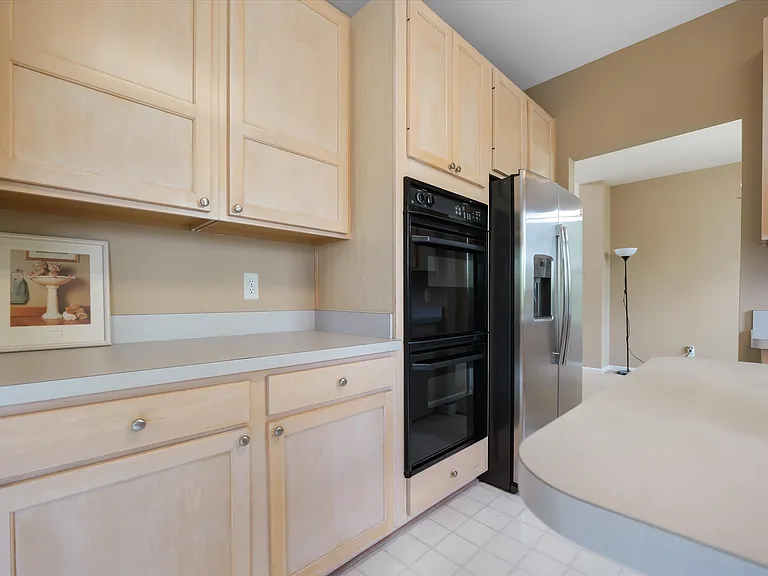31216 Kingswood Blvd — Photo 14