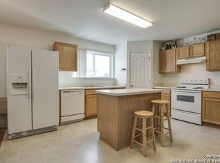8327 Steep Valley, Converse, TX 78109