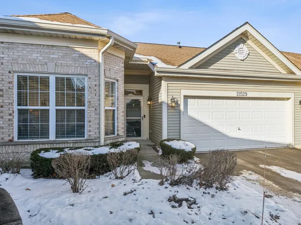 21529 W Empress Ln, Plainfield, IL 60544
