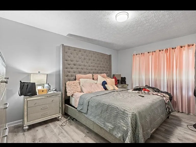 6396 Oakleaf Ln #1 — Photo 11