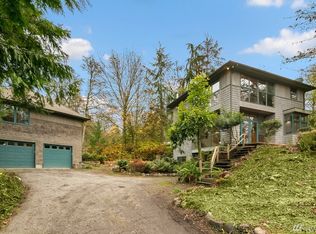 10402 SW 268th St, Vashon, WA 98070