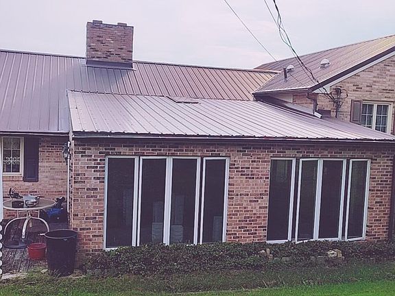 5th image of 172 Ridgefield Rd SW #Sw