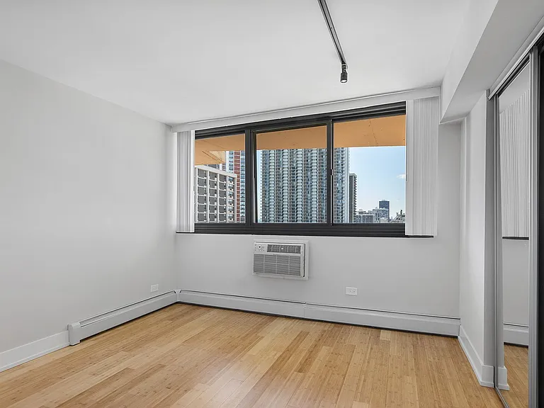 The Duplex Tower — Photo 170