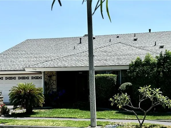 7152 Sunlight Dr, Huntington Beach, CA 92647