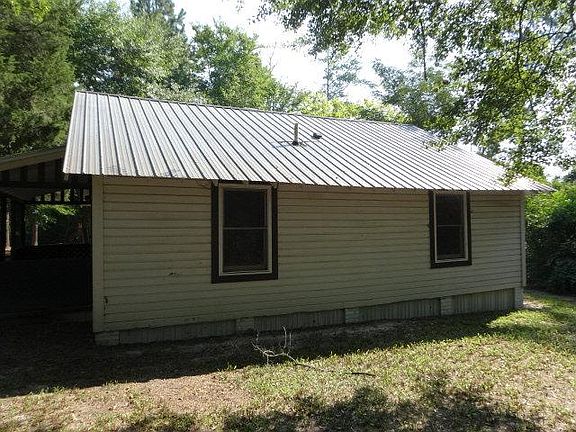2nd image of 760 Ergle St