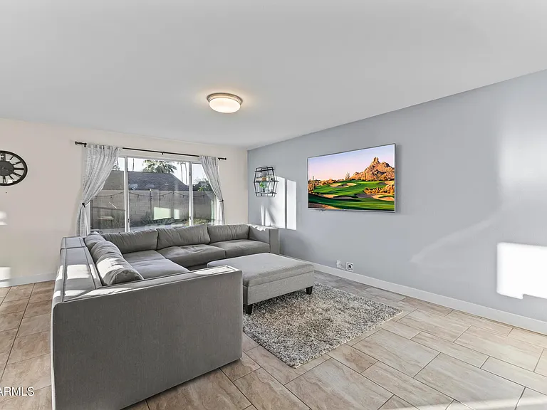 5245 E Acoma Dr — Photo 8