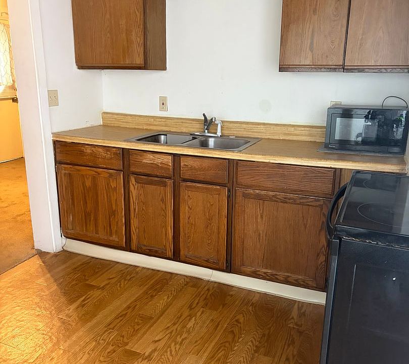 2nd image of 203 N Orlando Ave