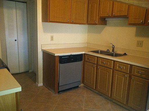 5th image of 4353 S Semoran Blvd APT 4