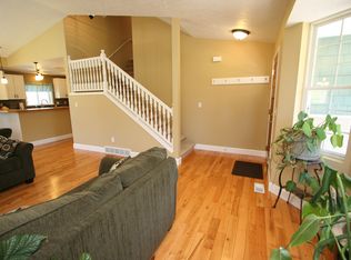 215 NE Stringham Rd, Rockford, WA 99030