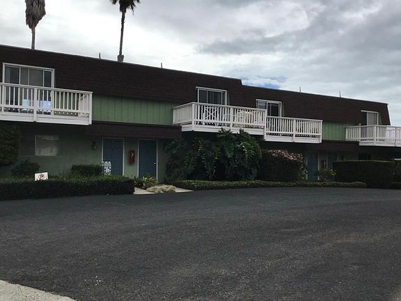 front decks on all units .